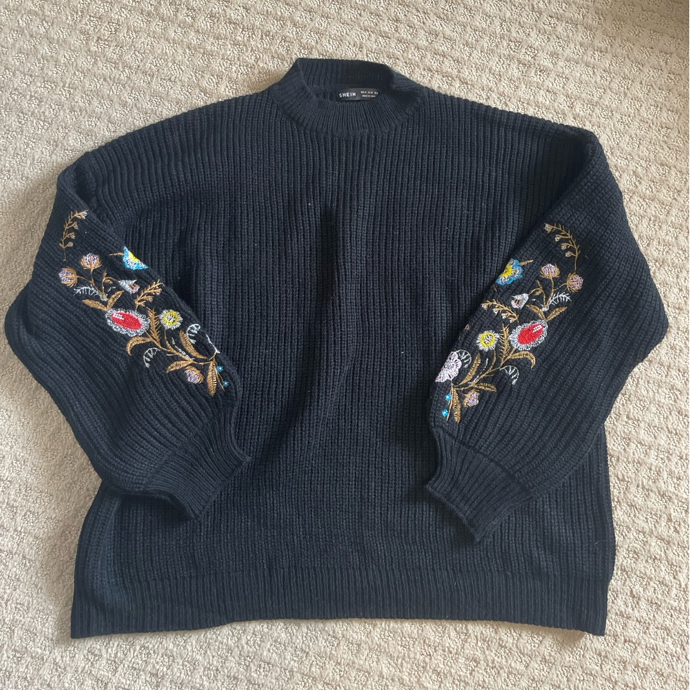 Brand New Shein Embroidered Black Sweater M